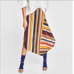 Gorgeous Zara asymmetrical summer skirt